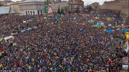 10613001_10202844117847914_7389666604474224039_n (1)