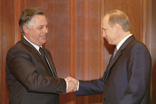 Ïðåçèäåíò Ðîññèè Âëàäèìèð Ïóòèí ïðîâåë ñåãîäíÿ â Êðåìëå âñòðå÷ó ñ ëèäåðîì óêðàèíñêèõ êîììóíèñòîâ Ïåòðîì Ñèìîíåíêî