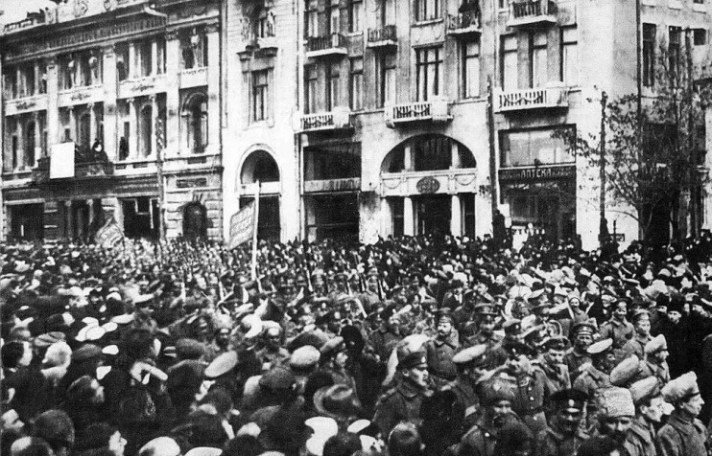1_DemonstraFebrRevolutionKharkov1917